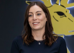 Hannah Watson headshot image
