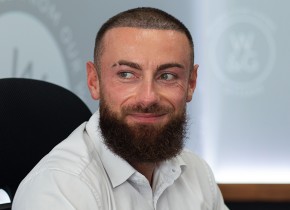 Jordan Ross headshot image